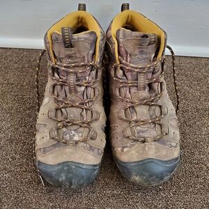 Keen hiking boots